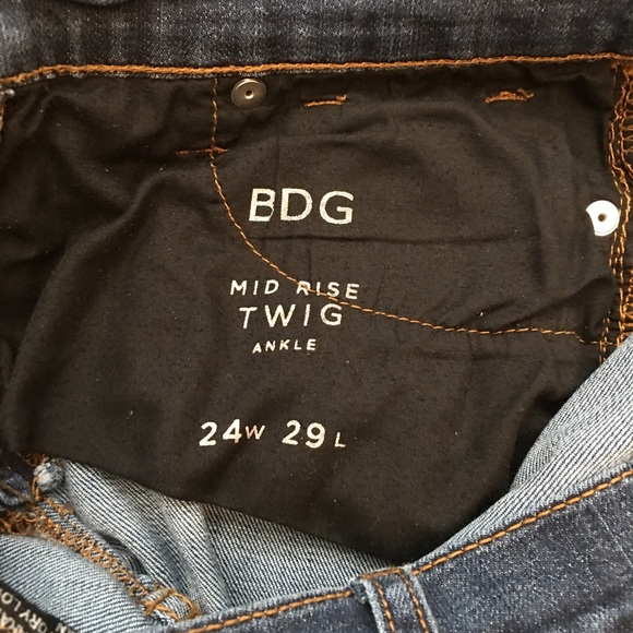 BDG Mid Rise Twig Ankle - Picture 5 of 5